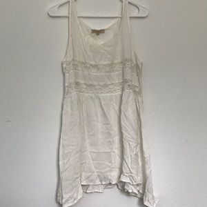 White trapeze dress
